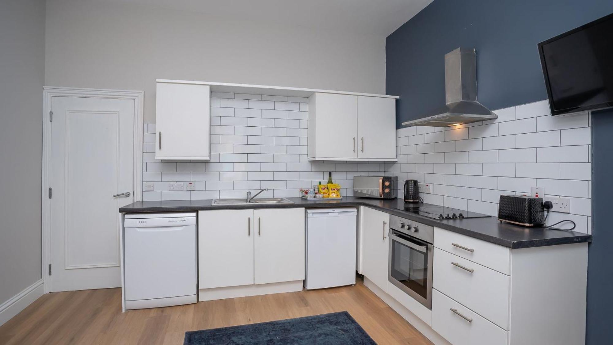 2 Bdr & 1 Bdr Apartments At Queens Uni By Belfast City Breaks Szoba fotó